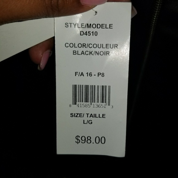 Black dress - Picture 3 of 3